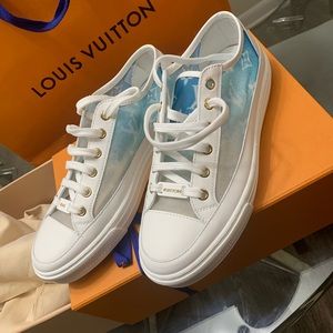 Louis Vuitton New Collection Pool Bleu sneakers